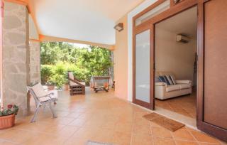 2 Bedroom Beautiful Apartment In Mercato Cilento - 2
