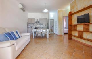 2 Bedroom Beautiful Apartment In Mercato Cilento - 7