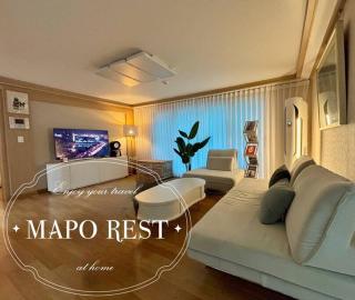 Mangwon local market 5mins, Hongdae, Airport Bus, Hanriver park 10mins 10ppl, Big family house 마포레스트 - Seul - 2
