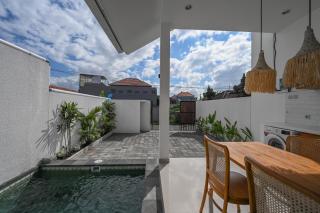 The Samsara Jimbaran Villa - Jimbaran - 9