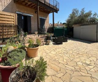 Rez de villa avec jardin à 6 min des plages - 8