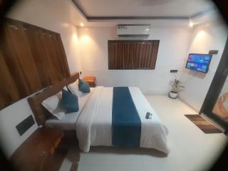 Agrawal Bhavan 6 only for Indians - Mumbai - 3