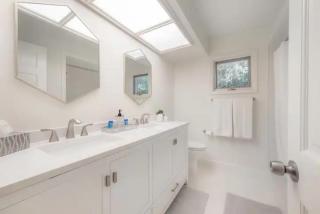 9BR Heated Pool Hot Tub Sleeps 25 - Largo - 3