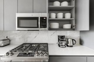 Blueground River West pool gym wd ac CHI-1086 - 4