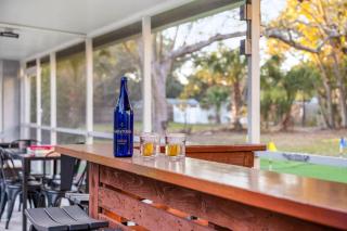 7 BR Heated Pool, Game Room, Theater, Sleeps 25 - Tampa - 1