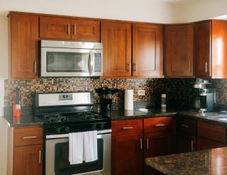 New Modern 3BR, Gym, Workspace, Quiet Location - Chicago - 4