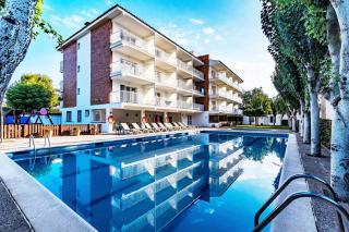 Apartamentos Sunway Atlanta - Sitges - 0