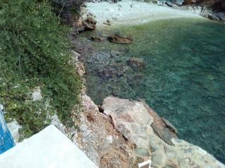 House 3 meters from the sea, isolated place ,on sunniest Island Hvar,South side,crystal clear sea - 1