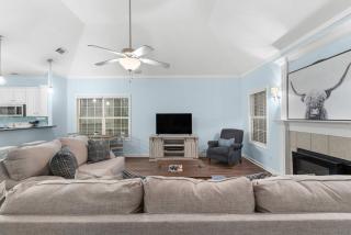 Serene Family Home - Quiet Area Close to GSU - 6