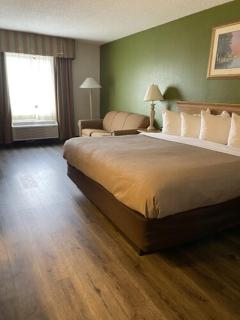 Quality Inn - Perrysburg - 9