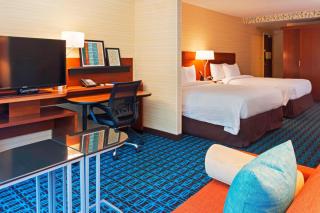 Fairfield Inn and Suites Chicago Downtown-River North - 6