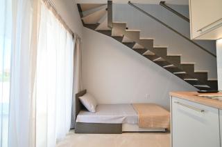 TRES V Suites & Apartments - Stavros - 4