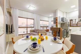Apartamento Finamente Mobiliado com Área de Lazer e Vista Mar - Bombinhas - 7