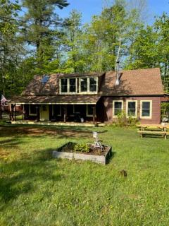 Perfect Maine Getaway in a Newly Renovated Cabin! - Belgrade - 4