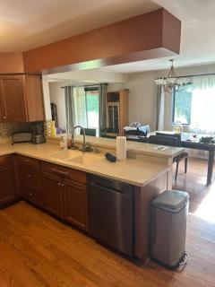 Beautiful home with mountain top views with an EV and NEMA connection!! - Poughkeepsie - 8