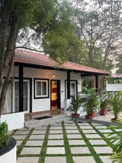 Button Eyes Resort - Pet friendly - Haiderabad - 9
