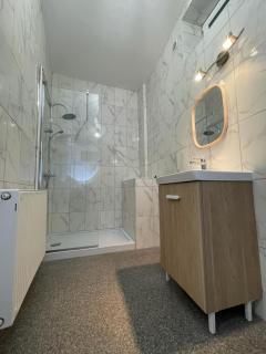 Magnifique Appartement Charmant T3 80M2 Parking Gratuit - 1