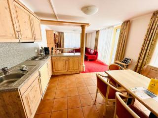 Wohnung direkt an der Skipiste und Bergbahn, 7 Betten, 2 Bäder - Feldberg - 3