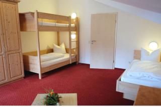 Wohnung direkt an der Skipiste und Bergbahn, 7 Betten, 2 Bäder - Feldberg - 2