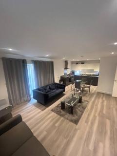 2 bed luxury apartment - Londra - 0