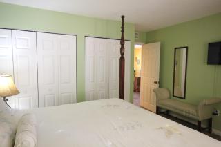 Charming Sea Winds Villa Near Crescent Beach on Siesta Key - Siesta Key - 2