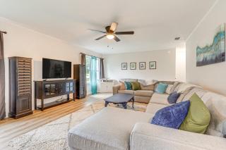 Daphne Home with Deck Close to Beaches and Parks! - Daphne - 7