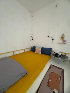 HO GIA AN Home - Yellow Room - Ngay Phố Ẩm Thực Hồ Bún Xáng - Can Tho - 1