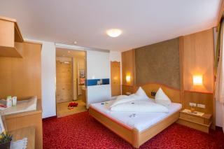 Kinderhotel Laderhof - Ladis - 7