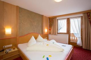 Kinderhotel Laderhof - Ladis - 6