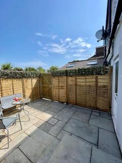 Hillbarn Studio Free Parking & Private Patio - Worthing - 4