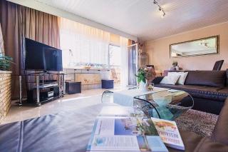 Charmantes Ferienhaus in Mensfelden mit Großem Balkon - Hünfelden - 0