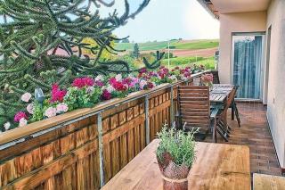 Charmantes Ferienhaus in Mensfelden mit Großem Balkon - Hünfelden - 2