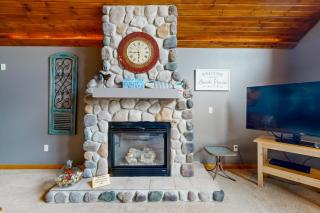 Sunset Condominiums: The View - Arkdale - 4