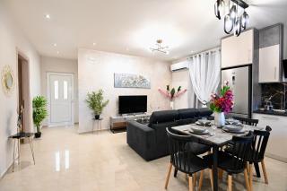 Harmony Garden House - 3
