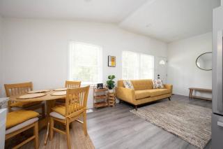 Modern Boho Getaway Close to APT Backyard - Atlanta - 0