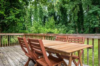 Modern Boho Getaway Close to APT Backyard - Atlanta - 3