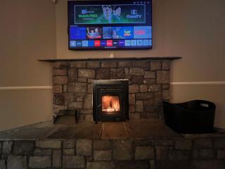 Private Gated Home, 5 bed rms/ensuite, sleeps ten. - 2