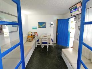 Casa a 500m da Rua das Pedras em lindo condomínio com portaria 24h - Búzios - 2