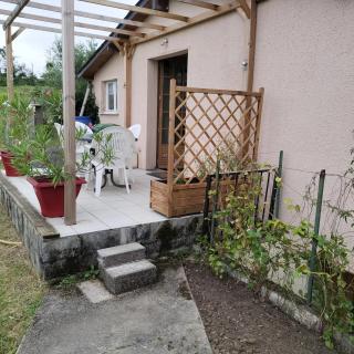 Maison charmante à Saint-Satur avec jardin et terrasse - 2