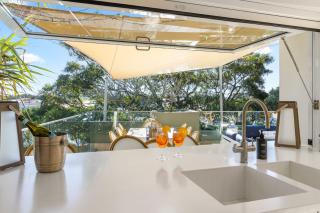Hastings St Gem with Pool, Newly Renovated - Noosa Heads - 4
