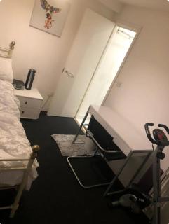 Lockable ensuite room in modern space with shared kitchen Fast WIFI - Londres - 7