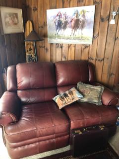 Chalet on Private Alderbrook Lake - 1