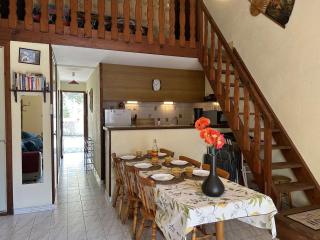 Maison à 750m de la plage avec terrasse - 4 pièces, 8 couchages, TV, parking inclus, à Saint Pierre La Mer - FR-1-229D-144 - Fleury - 9