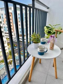 Cozy Home with Swimming Pool View - Kampong Lobok - 3