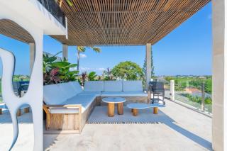 Sunset Rooftop Villa by Betterplace - Canggu - 9