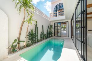 Casa Mochi - Masterpiece Mediterranean 3BR Villa in Canggu - Canggu - 2