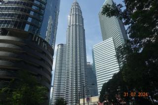 Skysuites KLCC Downtown - 9