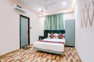 FabHotel Luxurious Inn - Near Prime Arcade - 6