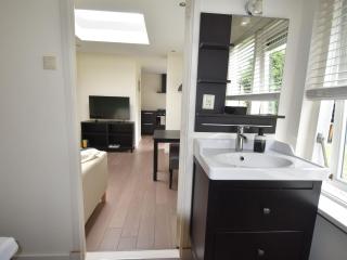 Holiday home in Huisduinen near the dunes and sea - Huisduinen - 1