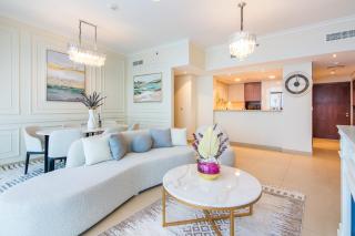 Elegant 2 BR in Burj Vista, Downtown Dubai - Dubai - 0
